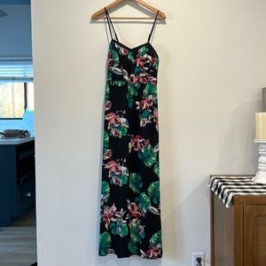 Black floral maxi